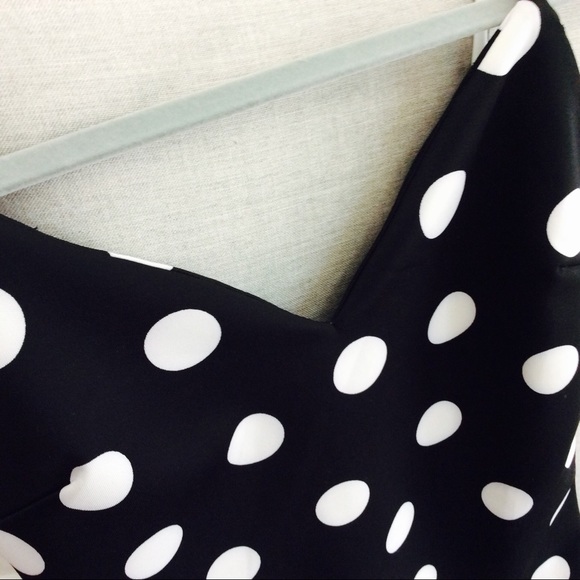 NEW Iris Spaghetti Strap Polka Dot Midi Dress SZ M - Picture 2 of 3
